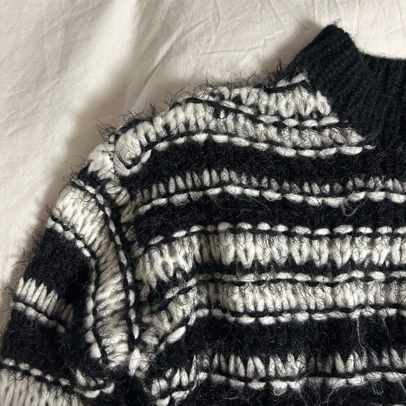 ASOS/TOPSHOP Woven Sweater - Picture 4 of 5